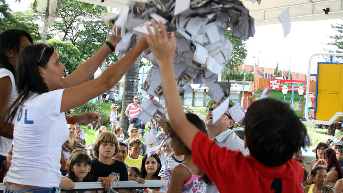 Sorteio Natal Premiado 2011-2012 Sorteio Natal Premiado 2011-2012