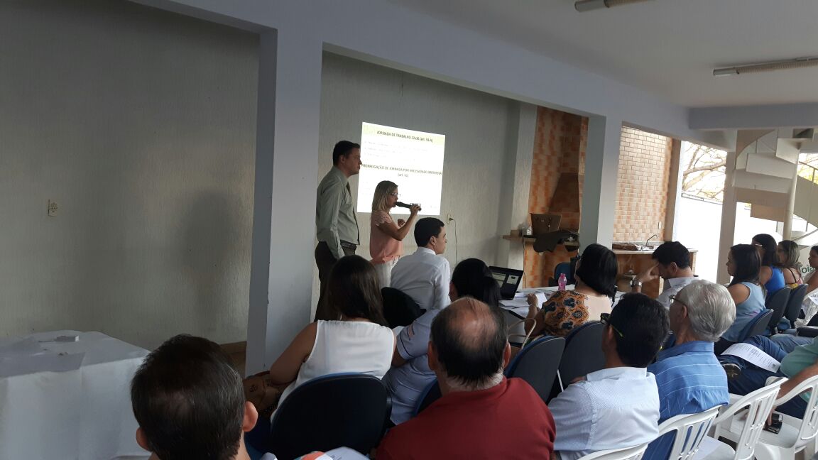 A CDL realizou no dia 31/08 uma reunião para os associados gratuita ! A CDL realizou no dia 31/08 uma reunião para os associados gratuita !